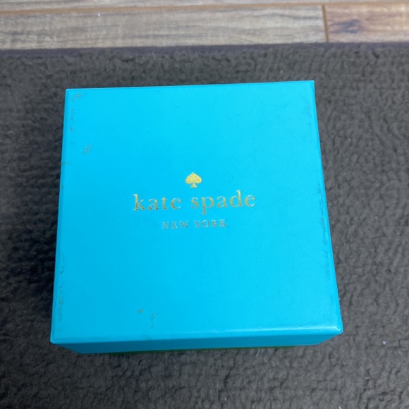 Kate Spade Metro Leather Strap Watch - Picture 12 of 12